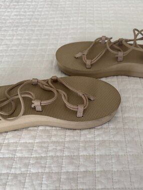 Teva Midform Gladiator Infinity Sandal Sesame size 8